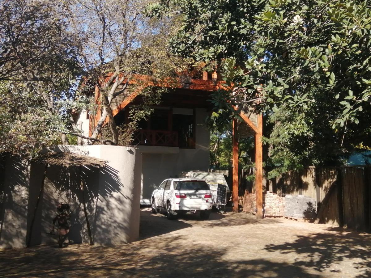 Ikamu'S Lodge Germiston Exteriér fotografie